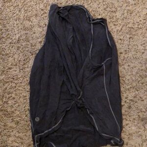 Lots of 3 lululemon tops